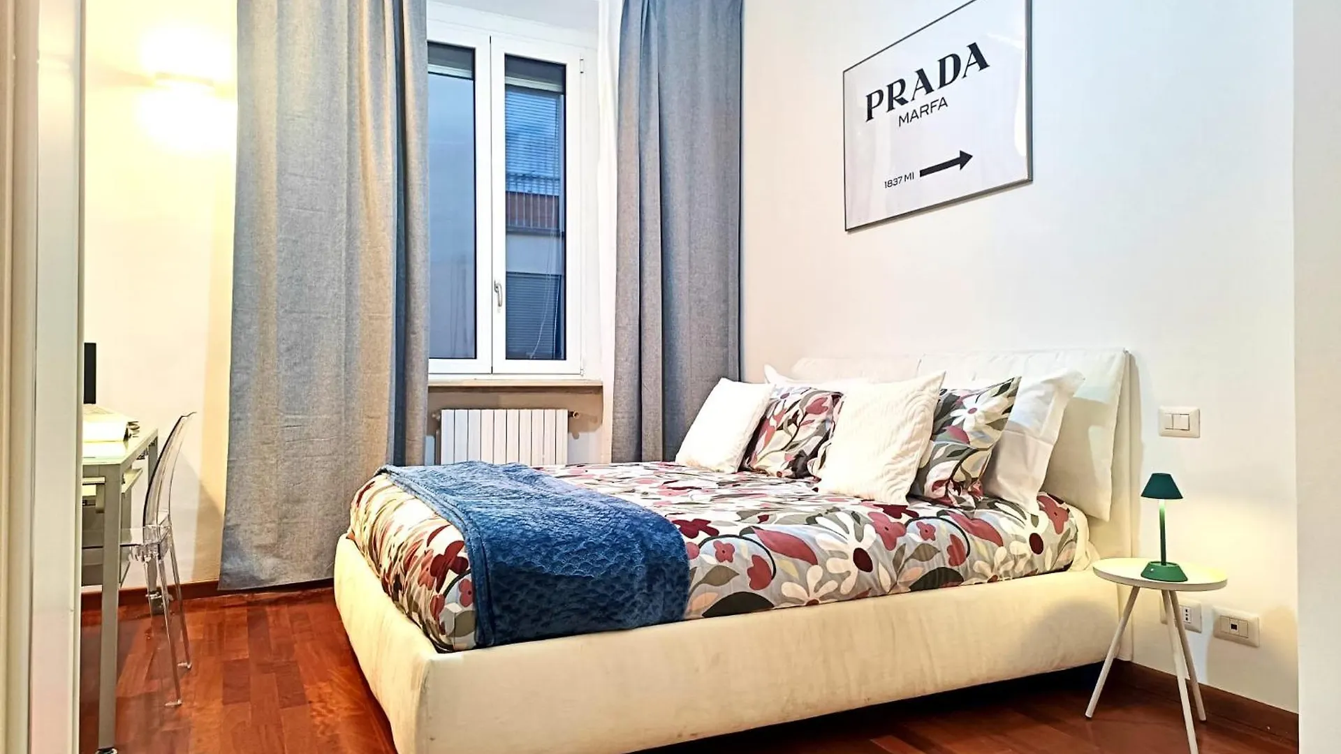 Elegant 2 Bedroom Apt - 10 Min To Duomo, 2 Min To Subway Milan